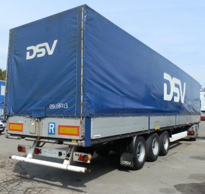 Бортовой полуприцеп Krone SD 442449 Бортовой полуприцеп Krone SD 442449